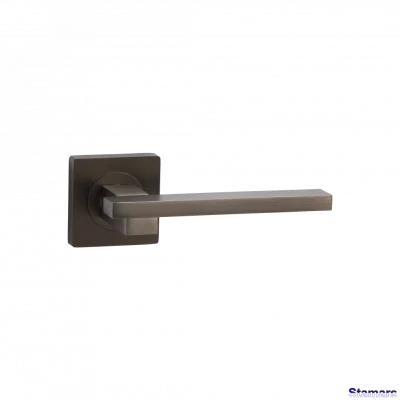 Durvju rokturis AKITA , MRO-73-15