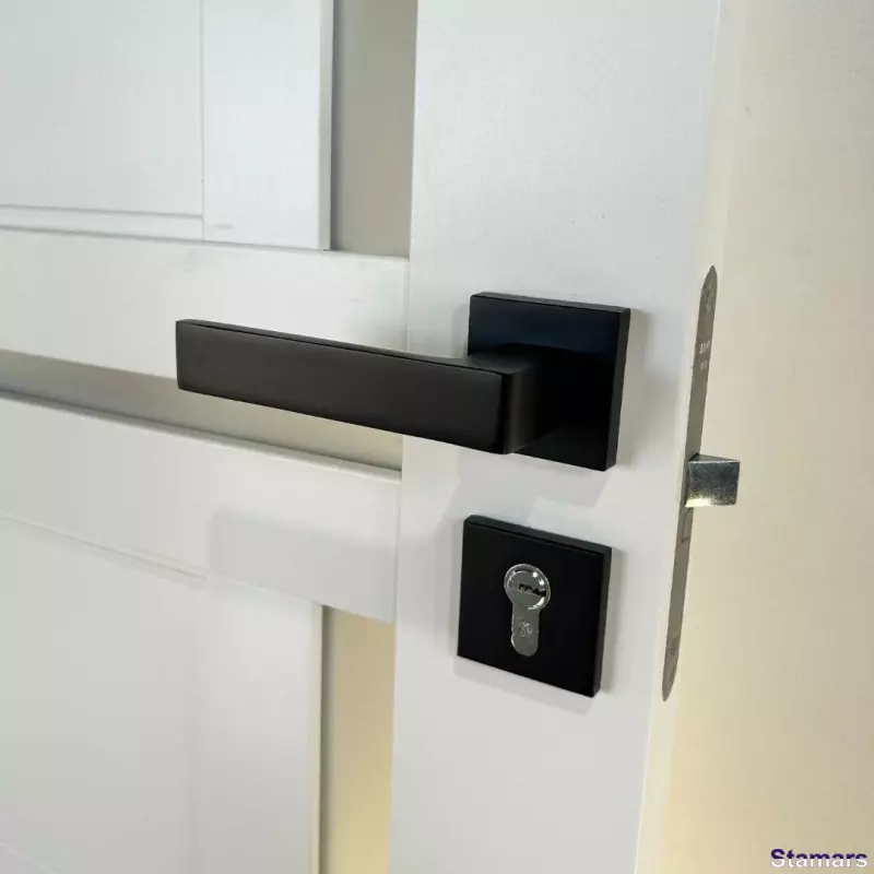 Durvju rokturis LEROS, MRO-76-40